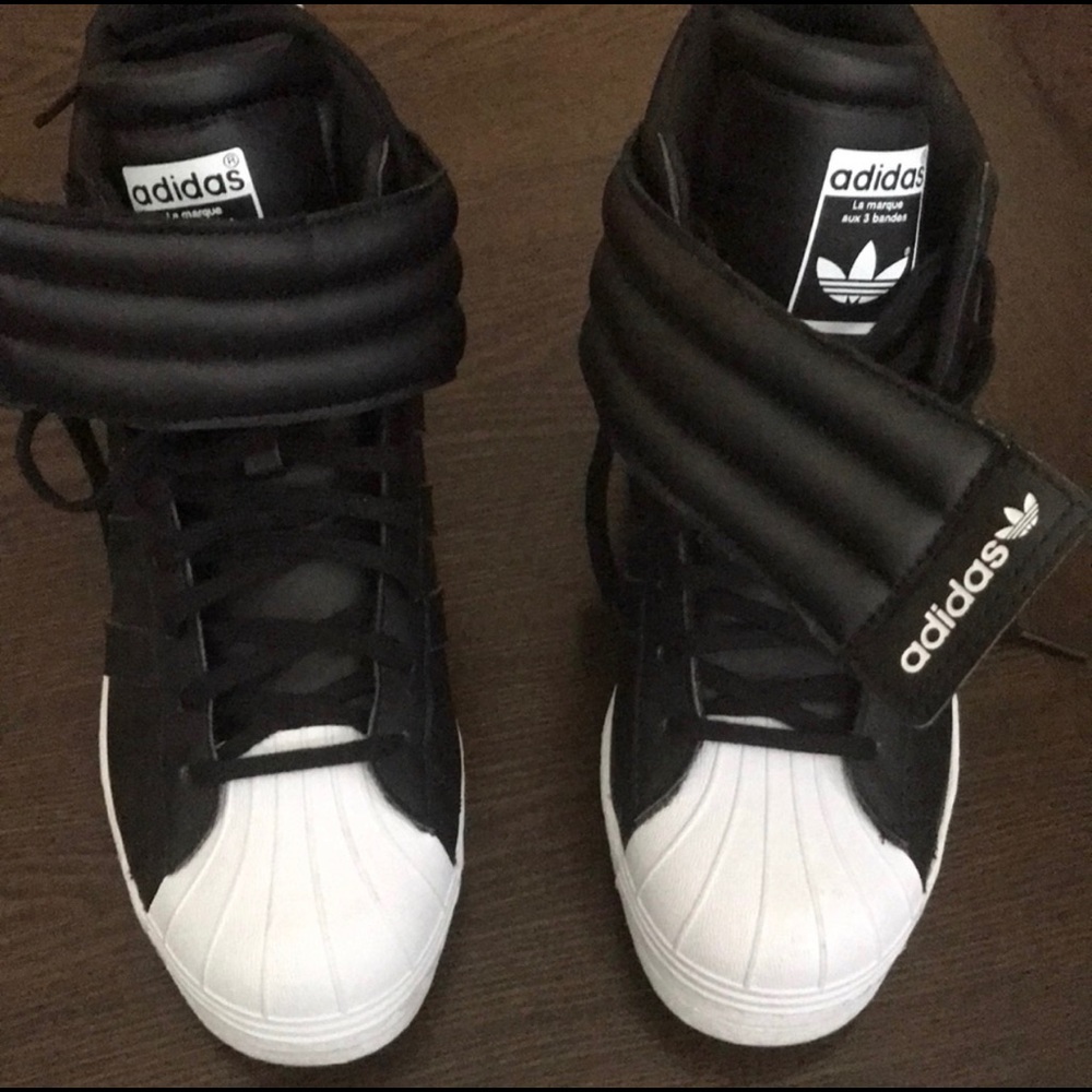 Women Adidas Tennis